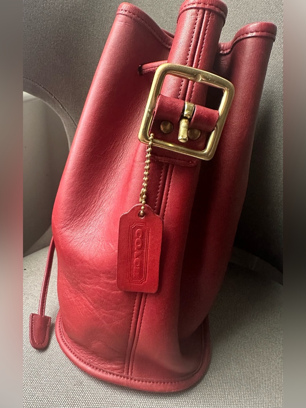 COACH VINTAGE RED LEATHER LULA'S BUCKET DUFFLE BAG 9952 - Picture 3 of 10